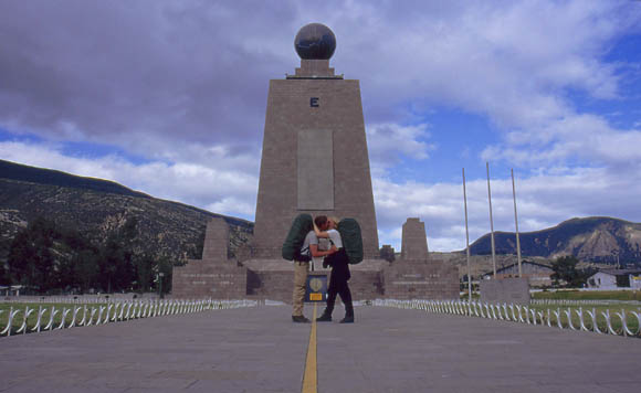 Mitad del Mundo - Denkmal am quator